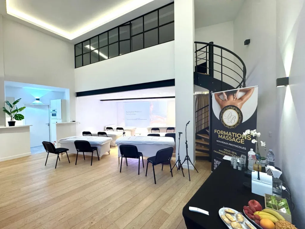 salle de formation massage à Paris - Dubarry Academy
